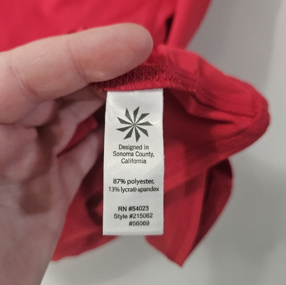 Athleta Quarter Zip Dark Pink Active Top! - Picture 3 of 6